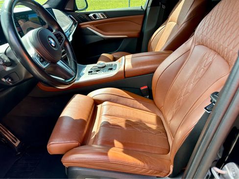 Used 2024 BMW X7 xDrive40i w/ Executive Package AWD/4WD image 12