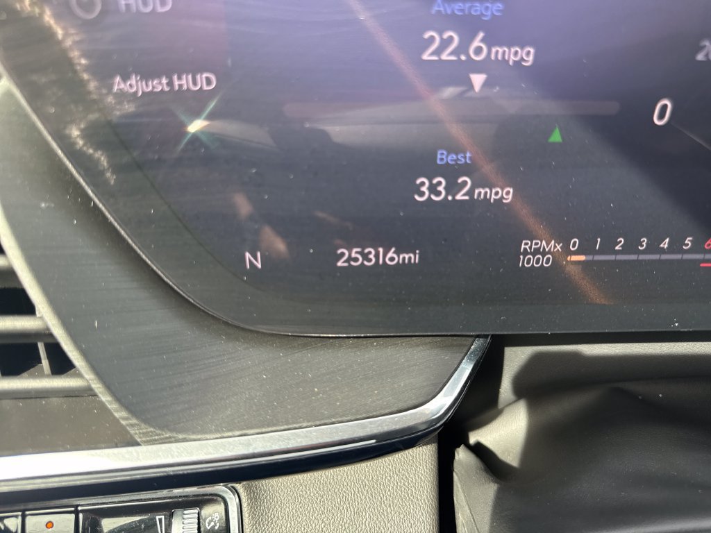 Used 2025 Buick Envision Preferred AWD/4WD image 19