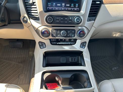 Used 2018 GMC Yukon Denali w/ Denali Ultimate Package AWD/4WD image 18
