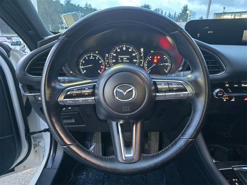 Used 2020 MAZDA MAZDA3 AWD Hatchback w/ Premium Pkg image 20