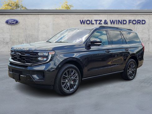 Used 2025 Ford Expedition Platinum w/ Stealth Performance Package AWD/4WD image 3