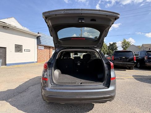 Used 2021 Hyundai Tucson Value AWD/4WD image 9