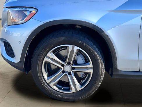 Used 2016 Mercedes-Benz GLC 300 4MATIC image 34