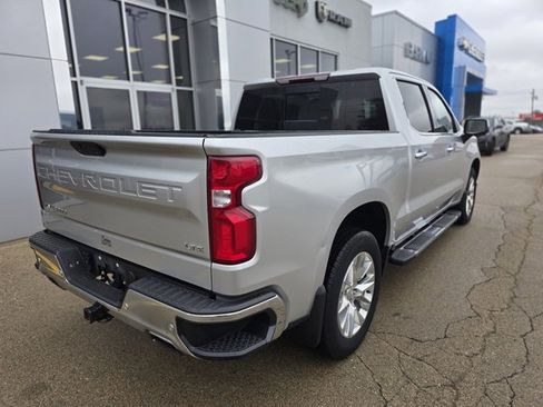 Used 2019 Chevrolet Silverado 1500 LTZ w/ LTZ Premium Package image 6
