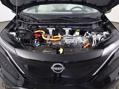 Used 2023 Nissan Ariya AWD image 21
