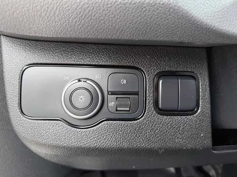 Used 2021 Mercedes-Benz Sprinter 2500 w/ Driver Convenience Package image 23