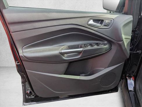 Used 2018 Ford Escape Titanium image 13