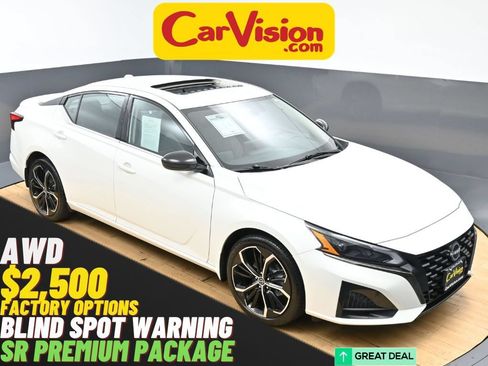 Used 2023 Nissan Altima 2.5 SR AWD/4WD image 1