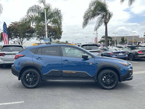 Used 2024 Subaru Crosstrek 2.5i Wilderness AWD/4WD image 27