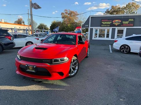 Used 2023 Dodge Charger GT image 3