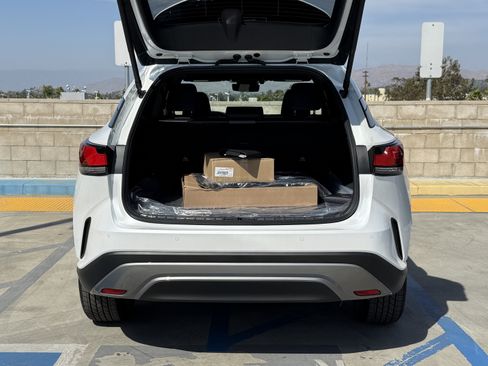 New 2026 Lexus RX 450h AWD image 14