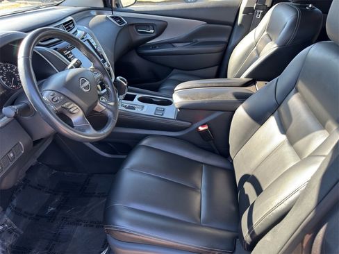 Used 2023 Nissan Murano SV image 16