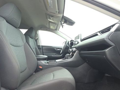 Used 2024 Toyota RAV4 XLE image 15