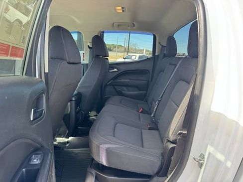 Used 2020 Chevrolet Colorado LT w/ Colorado RST Special Edition image 11