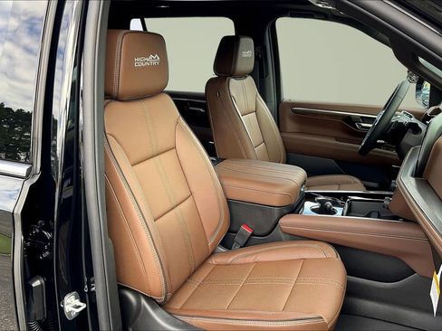 New 2026 Chevrolet Tahoe High Country image 11