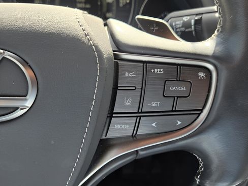 Used 2018 Lexus LS 500 AWD w/ Interior Upgrade Package image 24