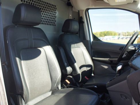 Used 2021 Ford Transit Connect XL image 18