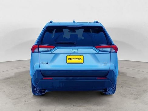 Used 2021 Toyota RAV4 XLE image 4