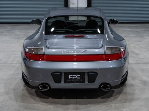 Used 2004 Porsche 911 Carrera 4S AWD/4WD image 5