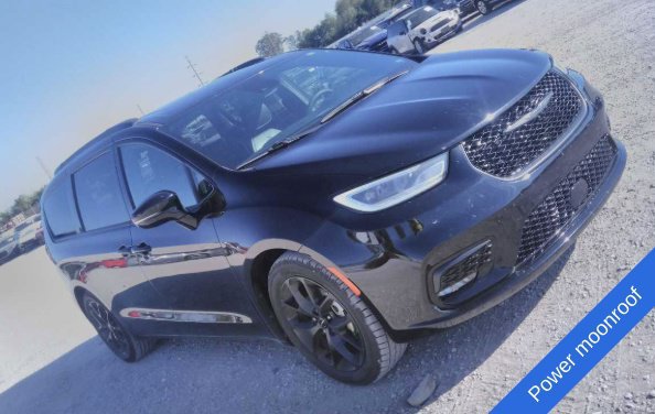 Used 2025 Chrysler Pacifica Limited FWD image 9