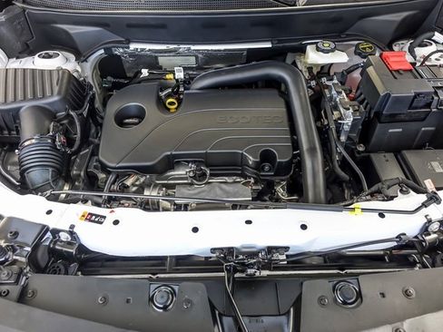 New 2026 Chevrolet Equinox LT w/ Convenience Package II image 21