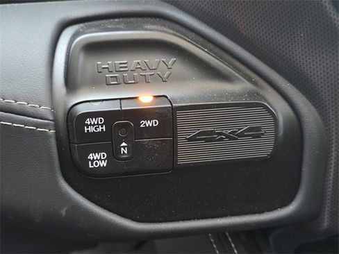 Used 2024 RAM 2500 Limited image 25