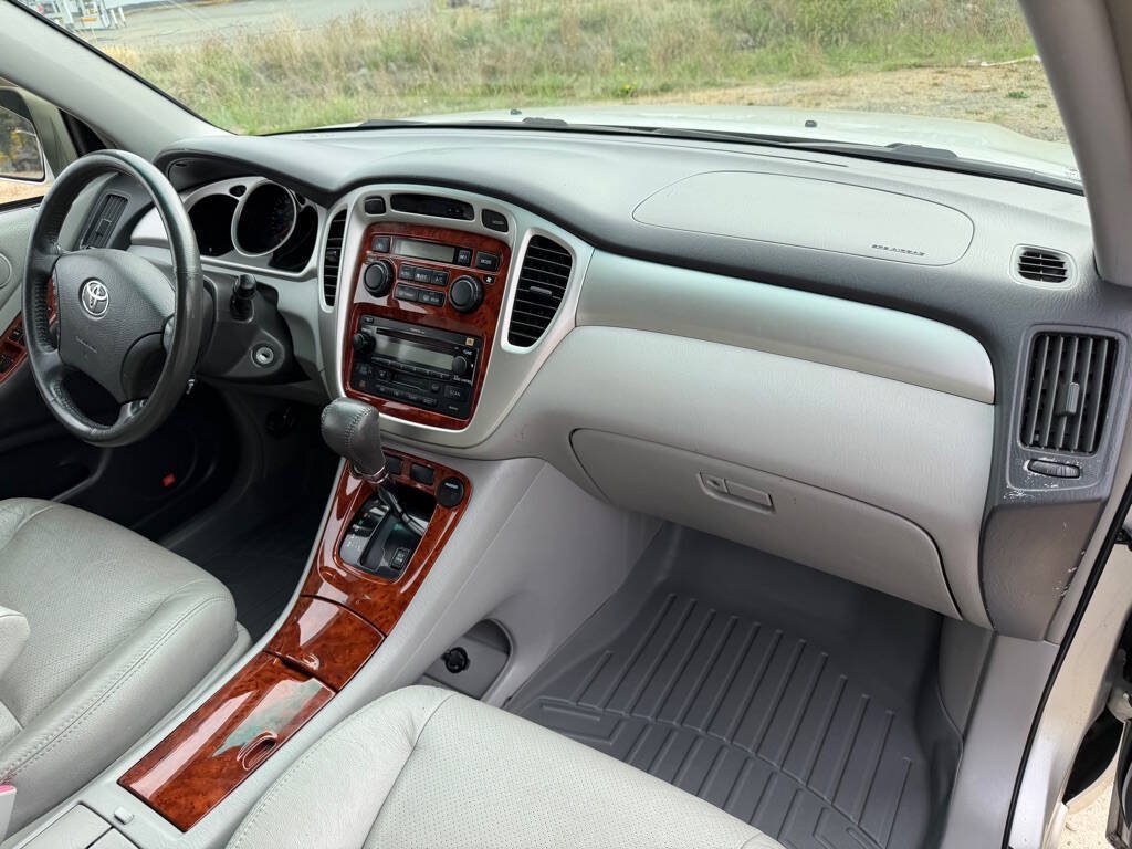 Used 2007 Toyota Highlander Sport AWD/4WD image 14