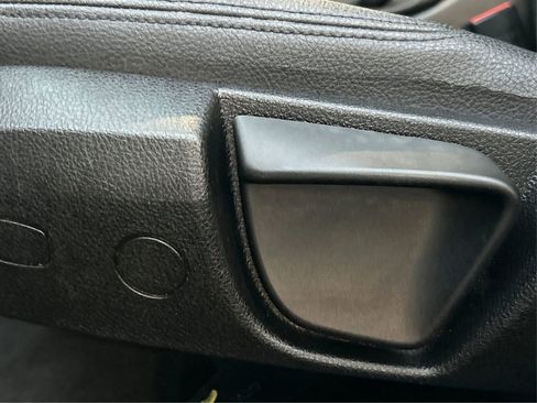 Used 2014 BMW 320i Sedan image 19