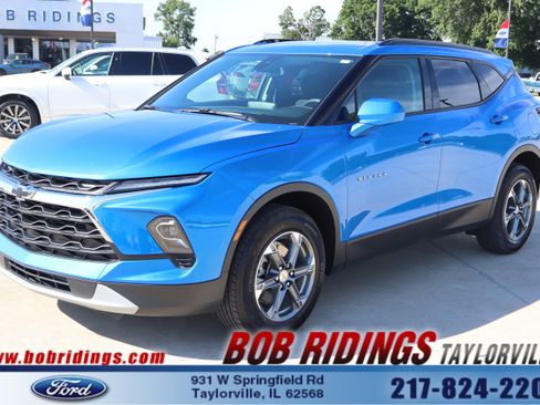 Used 2024 Chevrolet Blazer LT w/ Convenience Package FWD image 1