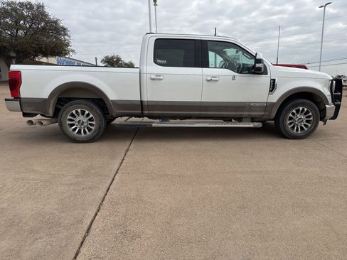 Used 2022 Ford F250 Lariat w/ Lariat Ultimate Package image 8