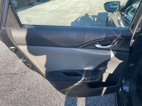 Used 2017 Honda Civic EX image 25