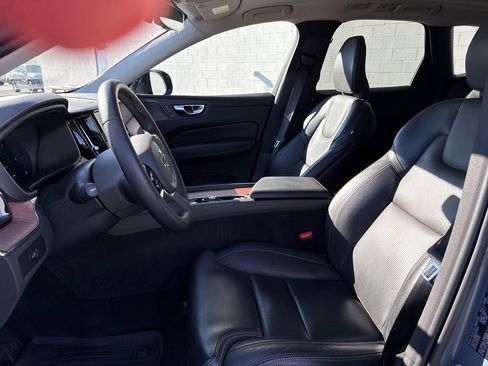 Used 2023 Volvo XC60 B5 Ultimate image 22