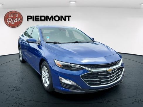 Used 2023 Chevrolet Malibu LT FWD image 3