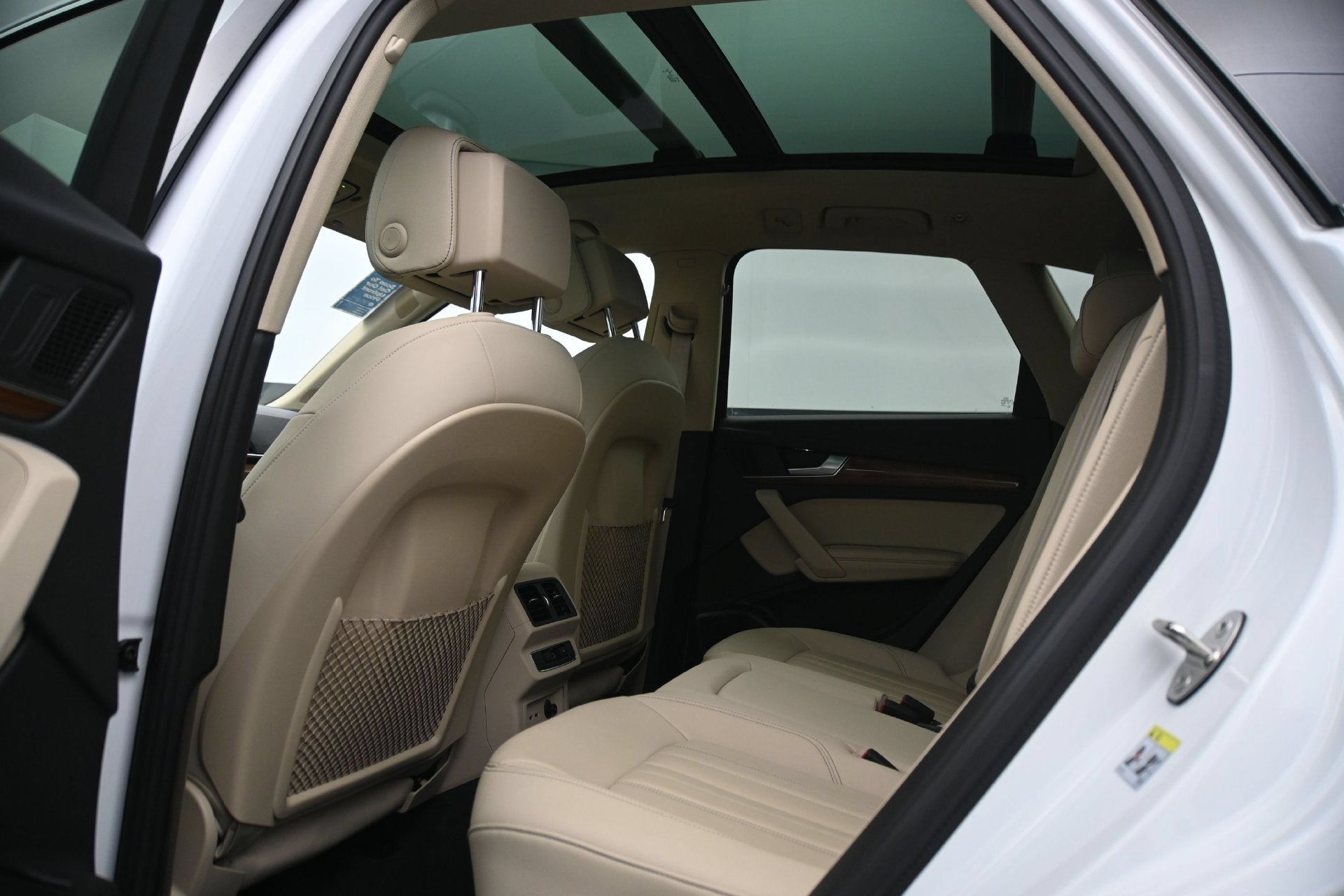 Used 2021 Audi Q5 2.0T Premium Plus AWD/4WD image 17