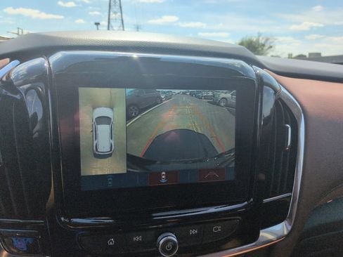 Used 2019 Chevrolet Traverse High Country AWD/4WD image 21