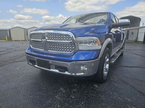 Used 2015 RAM 1500 Laramie w/ Convenience Group AWD/4WD image 2