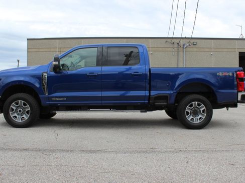 Used 2026 Ford F250 Lariat AWD/4WD image 4