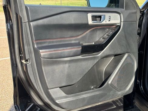 Used 2022 Ford Explorer ST-Line w/ Class IV Trailer Tow Package image 28