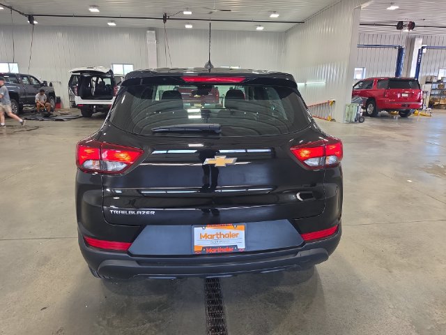 Used 2023 Chevrolet TrailBlazer LS FWD image 7