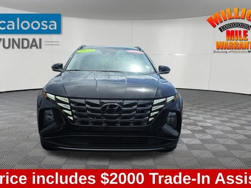 Used 2023 Hyundai Tucson Limited w/ Winter Package image 2