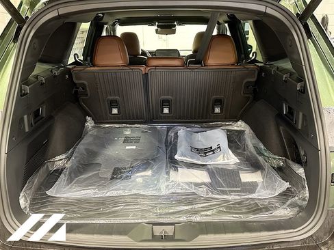 New 2026 Subaru Outback Touring XT image 28