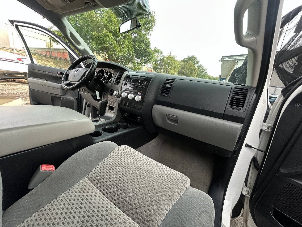 Used 2010 Toyota Tundra 2WD Double Cab image 18