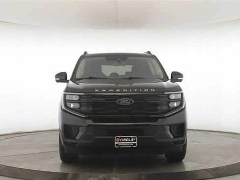 Used 2025 Ford Expedition Active image 12