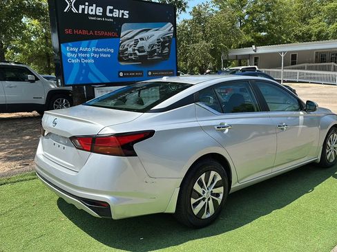Used 2020 Nissan Altima 2.5 S FWD image 6