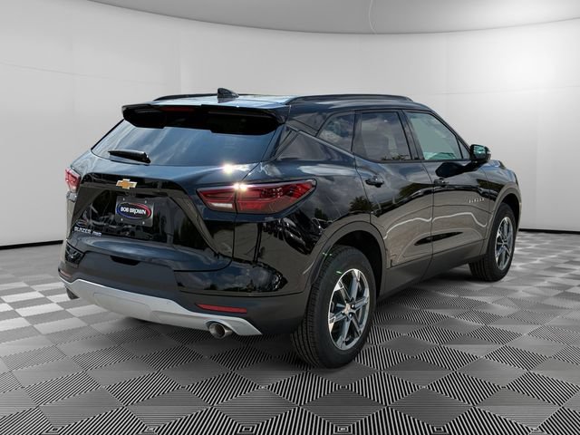 New 2026 Chevrolet Blazer LT w/ Sound & Technology Package AWD/4WD image 5