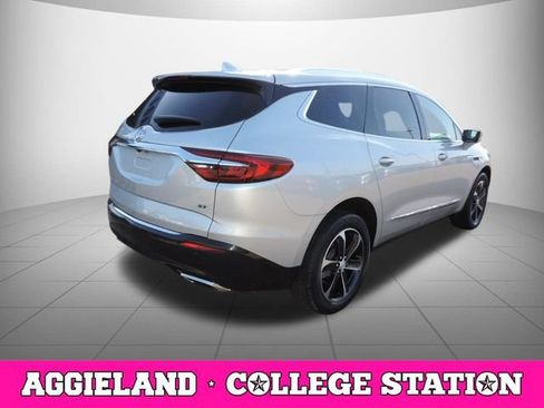 Certified 2021 Buick Enclave Essence w/ Sport Touring Edition FWD image 4
