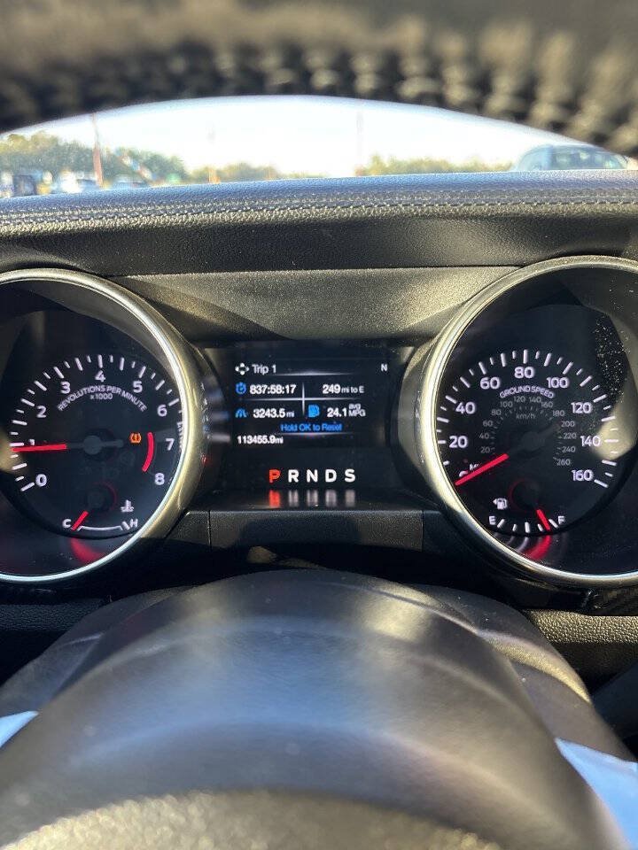 Used 2018 Ford Mustang Coupe w/ Equipment Group 101A RWD image 10