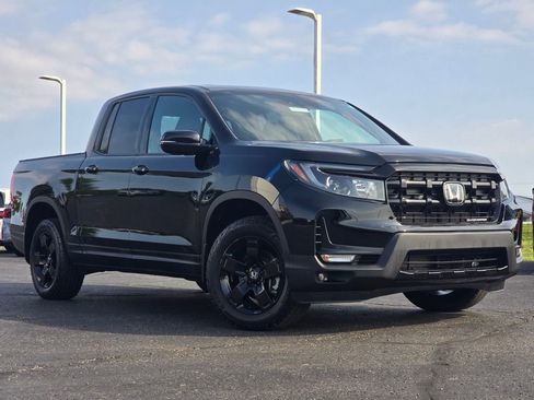 Certified 2024 Honda Ridgeline Black Edition image 2