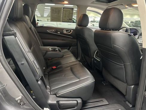 Used 2019 INFINITI QX60 Luxe w/ Essential Package AWD/4WD image 24