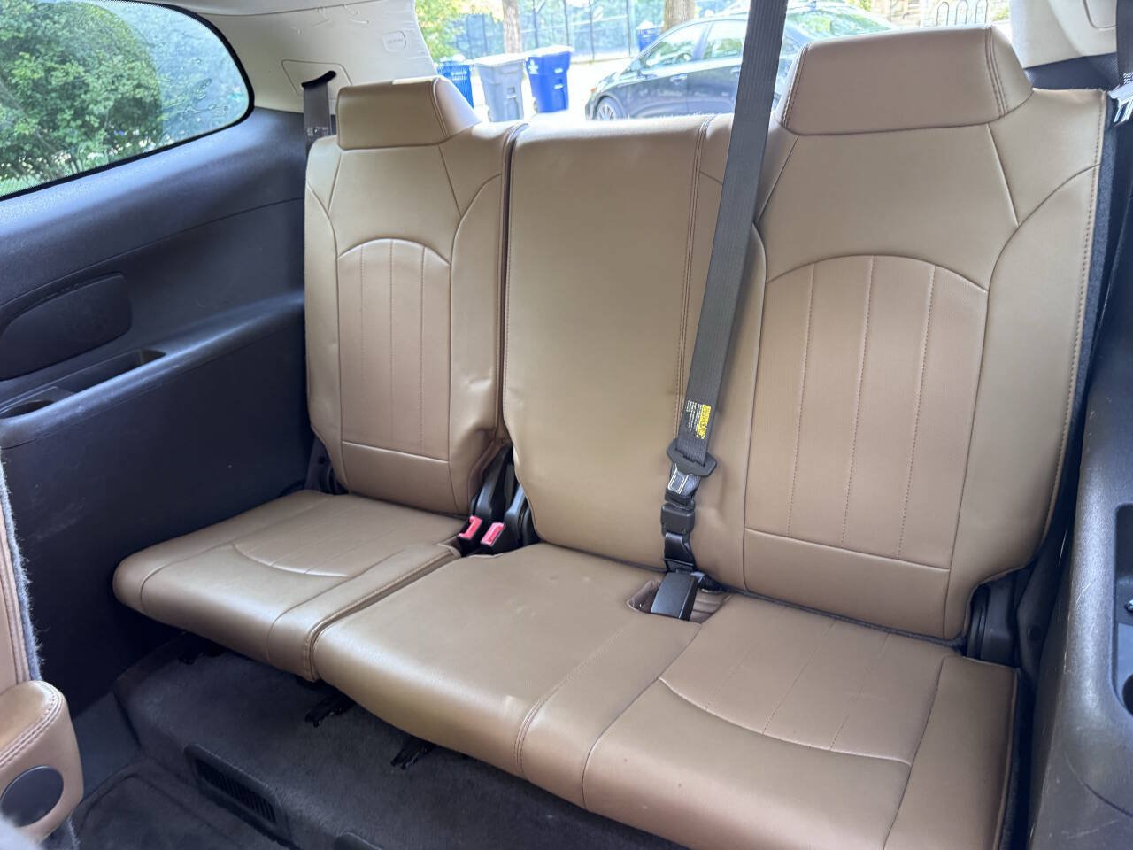 Used 2015 Buick Enclave Leather FWD image 19